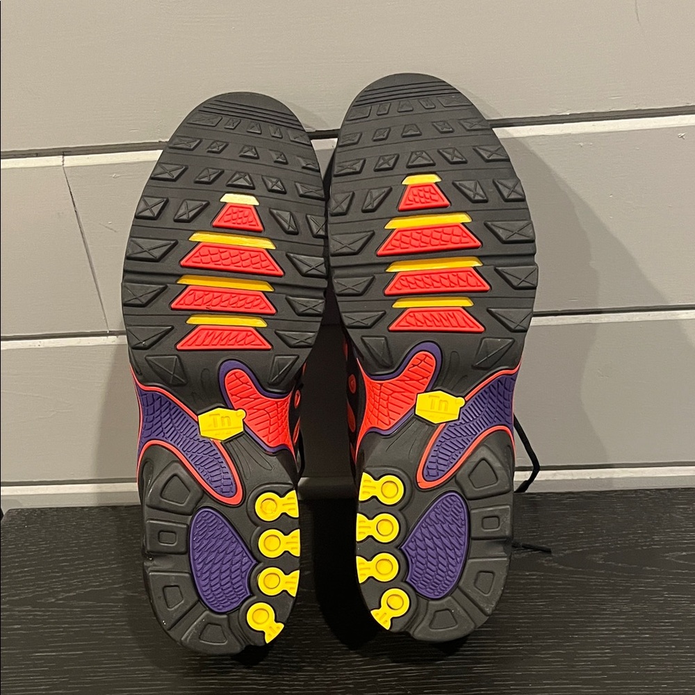 Nike Air Max Plus TN Black and Red with Purple Accents Men’s size 11.5 - Picture 5 of 7